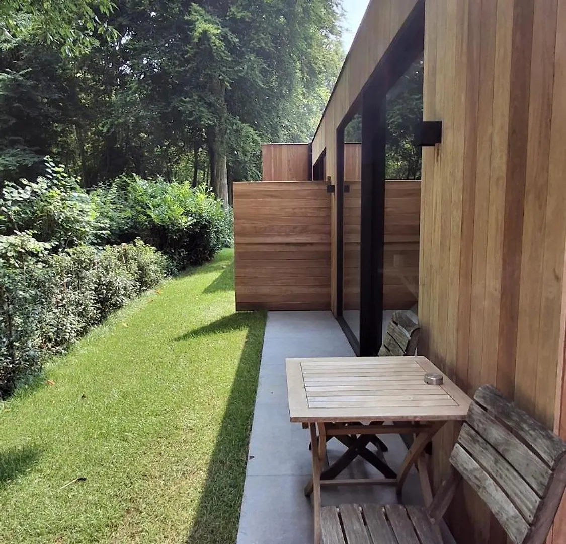 Prive Studio In Groene Omgeving Van Brugge Fietsen & Parkeerplaats Inbegrepen 0*, Bruges